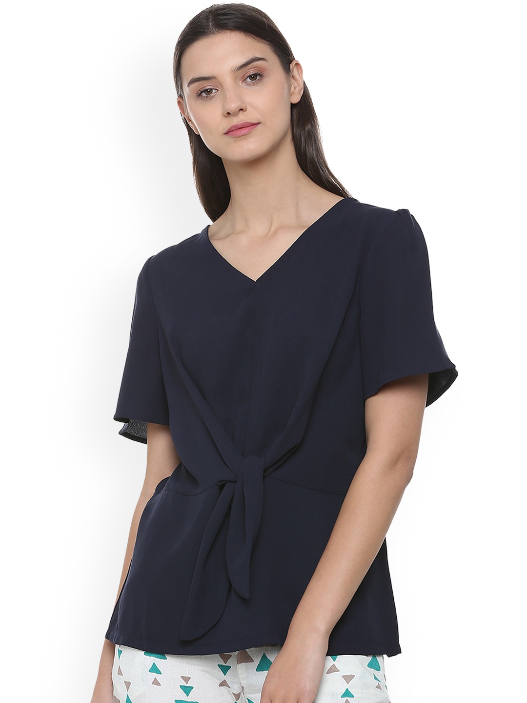 

People Women Navy Blue Solid Top