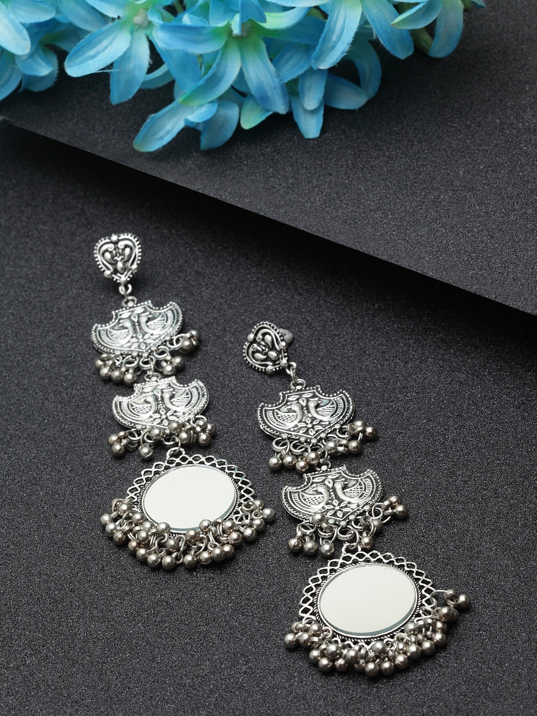 

Moedbuille Women Silver-Plated Contemporary Drop Earrings