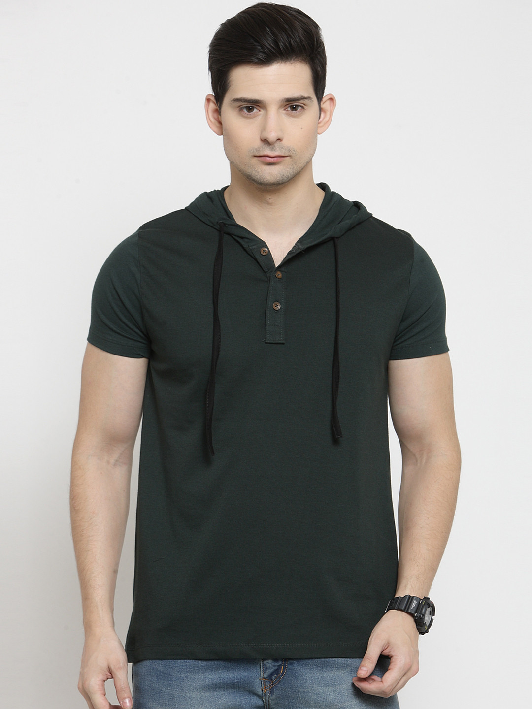 

Kalt Men Green Solid Hooded T-shirt
