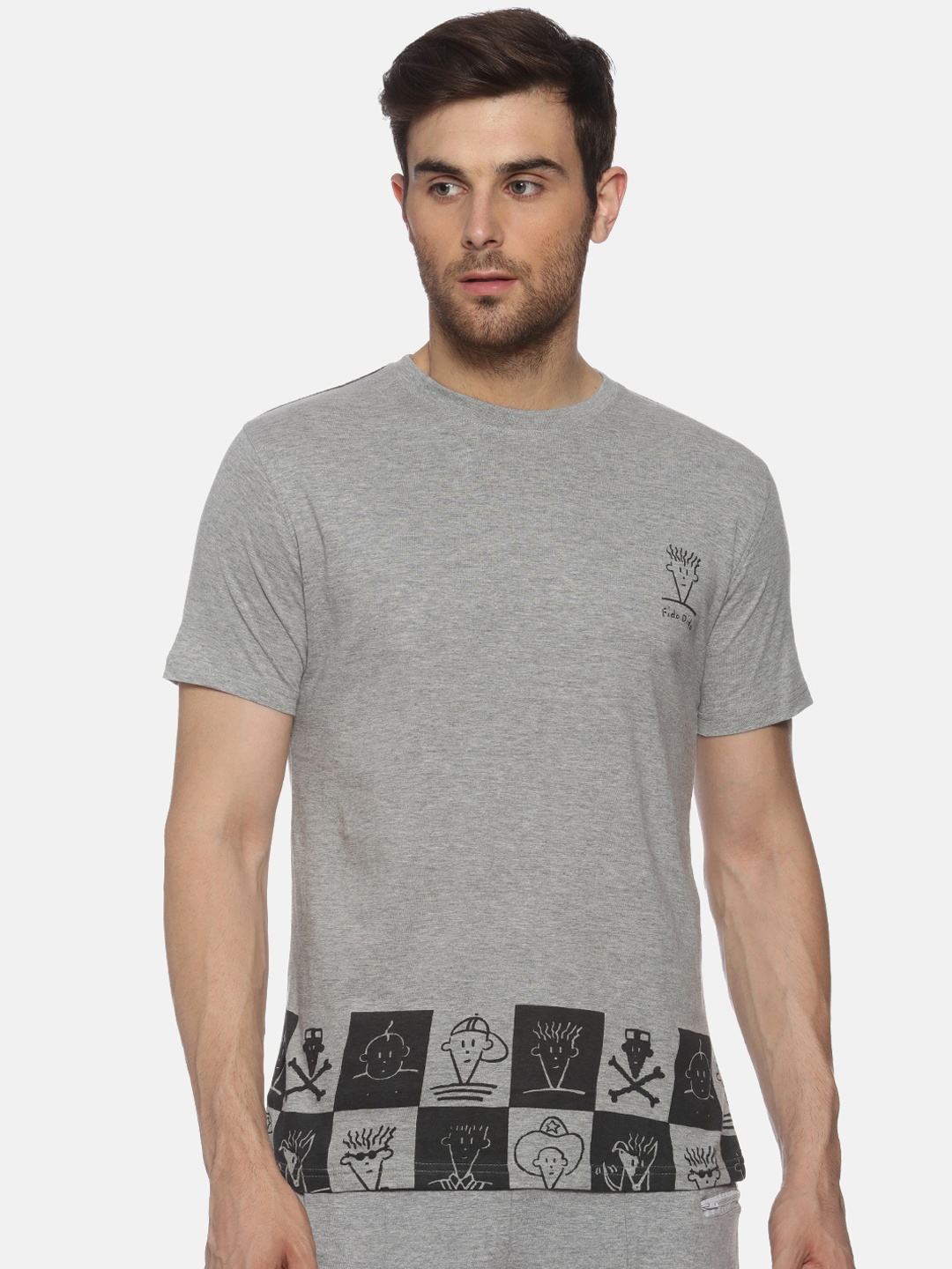 

FIDO DIDO Men Grey Printed Round Neck Pure Cotton T-shirt