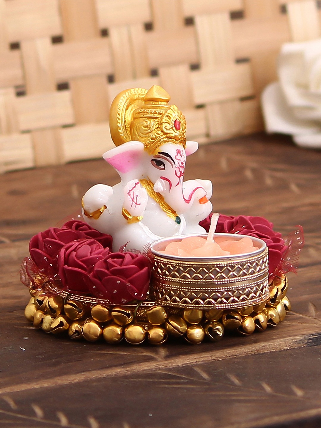 

eCraftIndia White Lord Ganesha Decorative Showpiece