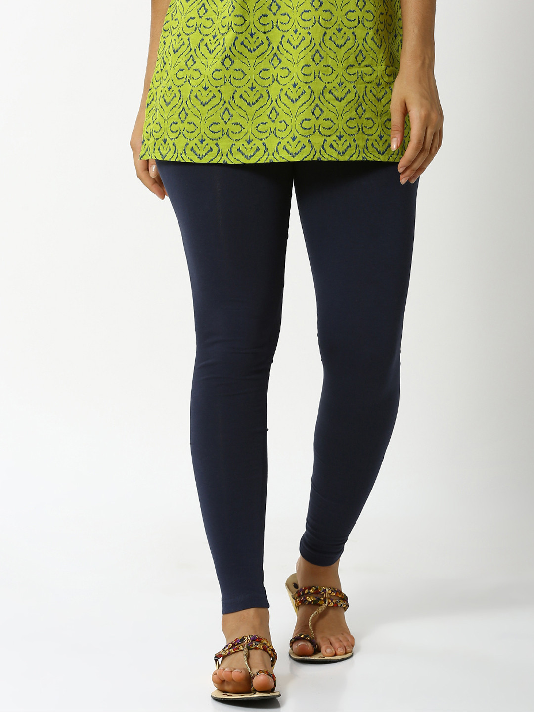 

De Moza Women Navy Blue Solid Ankle-Length Leggings
