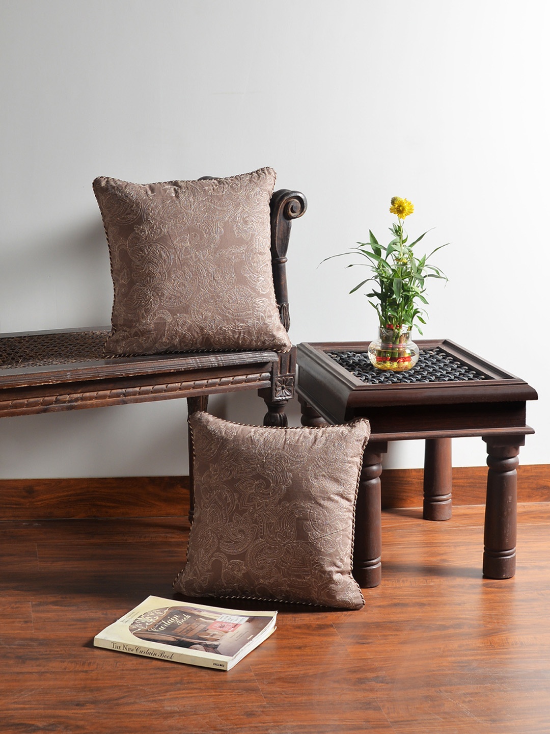 

Deco Window Brown Set of 2 Ethnic Motifs Square Cushion Covers