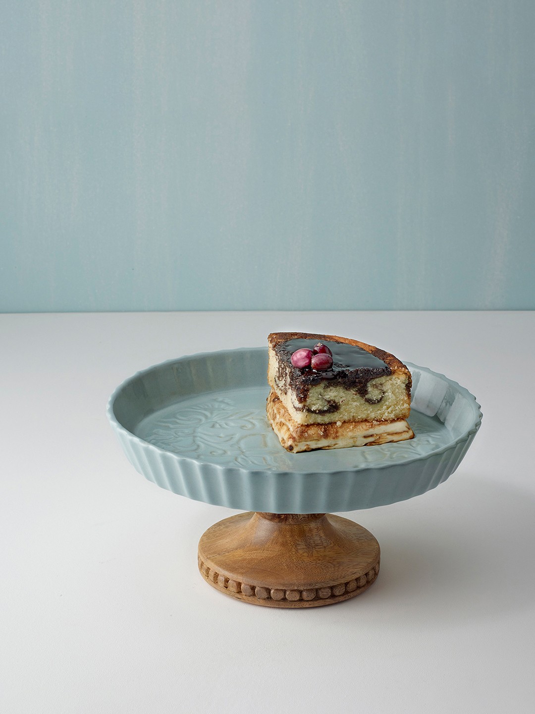 

ellementry Blue Solid Ceramic Set