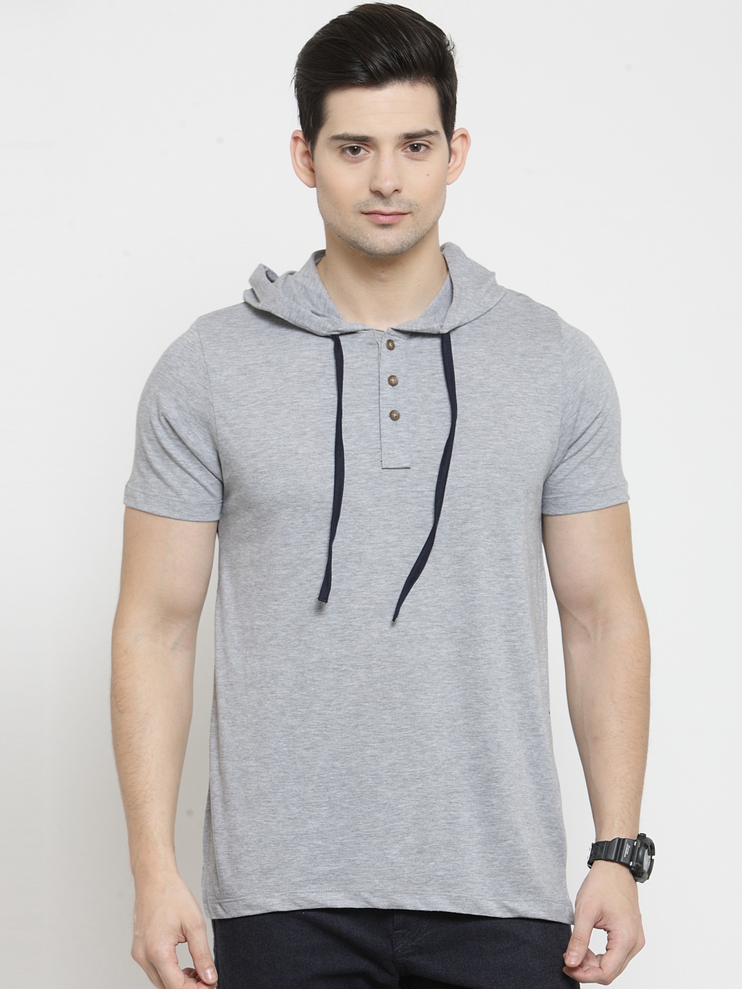 

Kalt Men Grey Solid Hood T-shirt