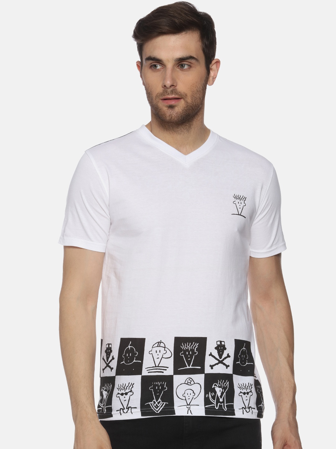 

FIDO DIDO Men White Printed Round Neck Pure Cotton T-shirt
