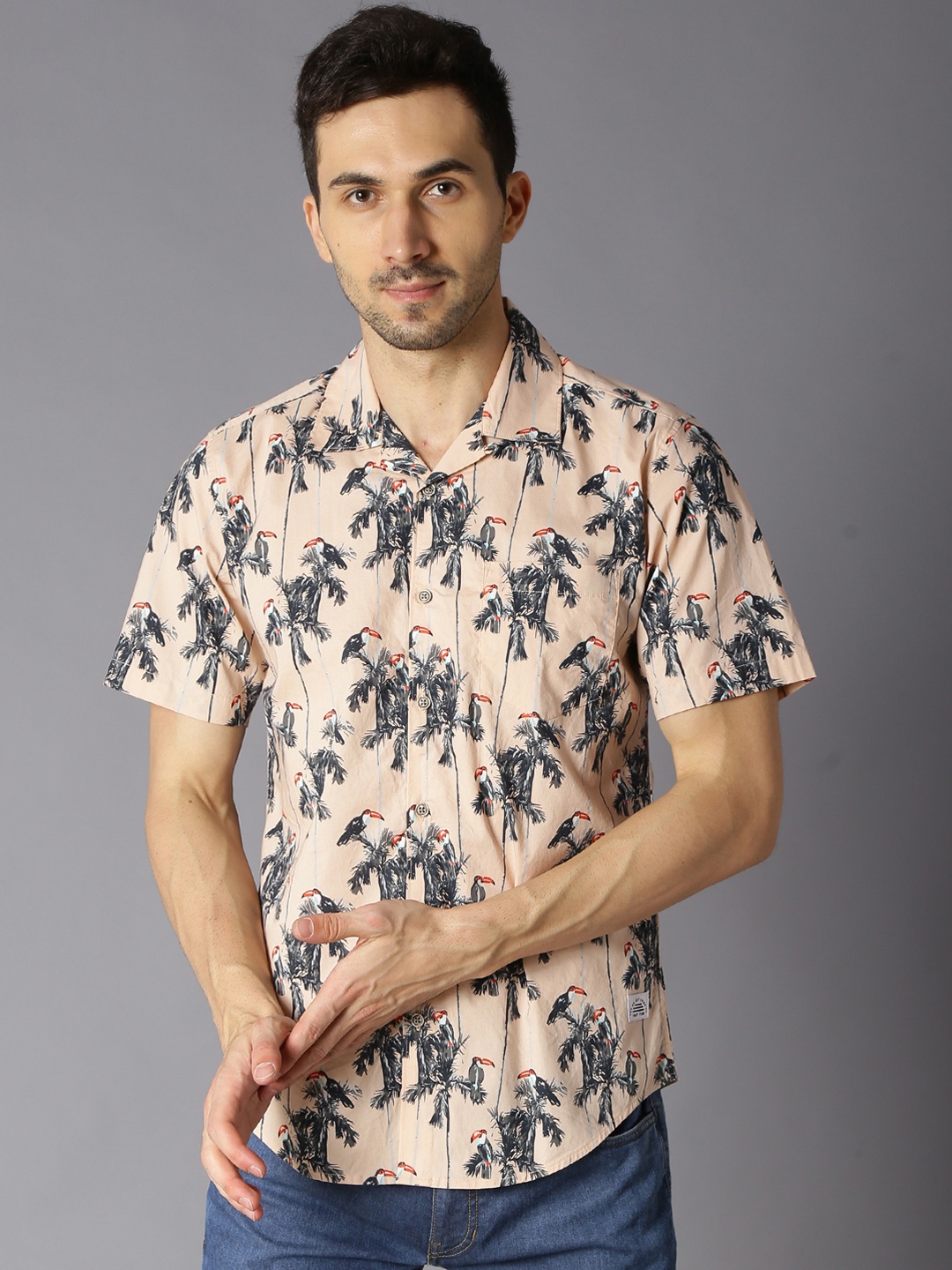 

Bene Kleed Men Peach-Coloured & Grey Slim Fit Printed Casual Shirt