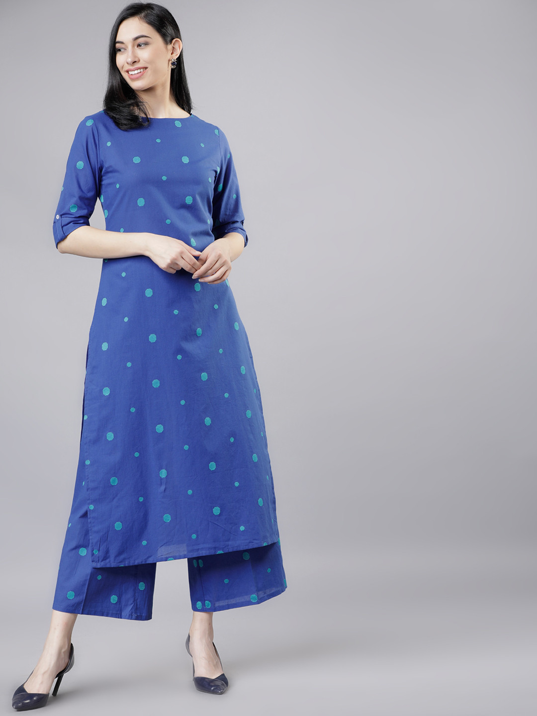 

Vishudh Women Blue Printed Kurta with Palazzos