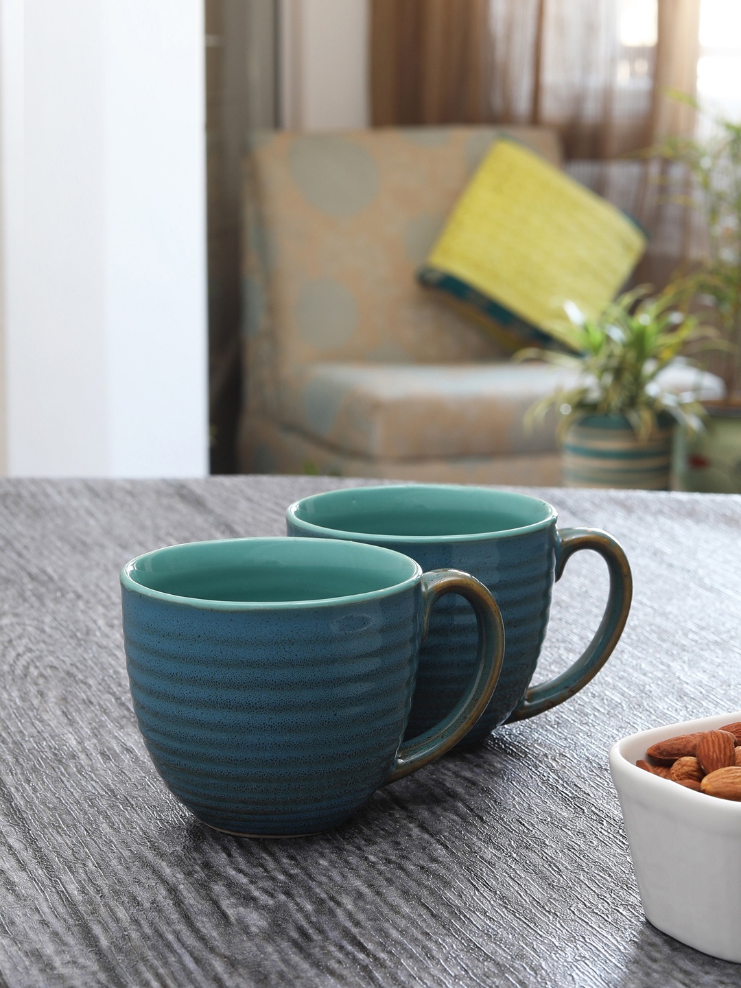 MIAH Decor Blue 2-Pieces Textured Ceramic Cups Set