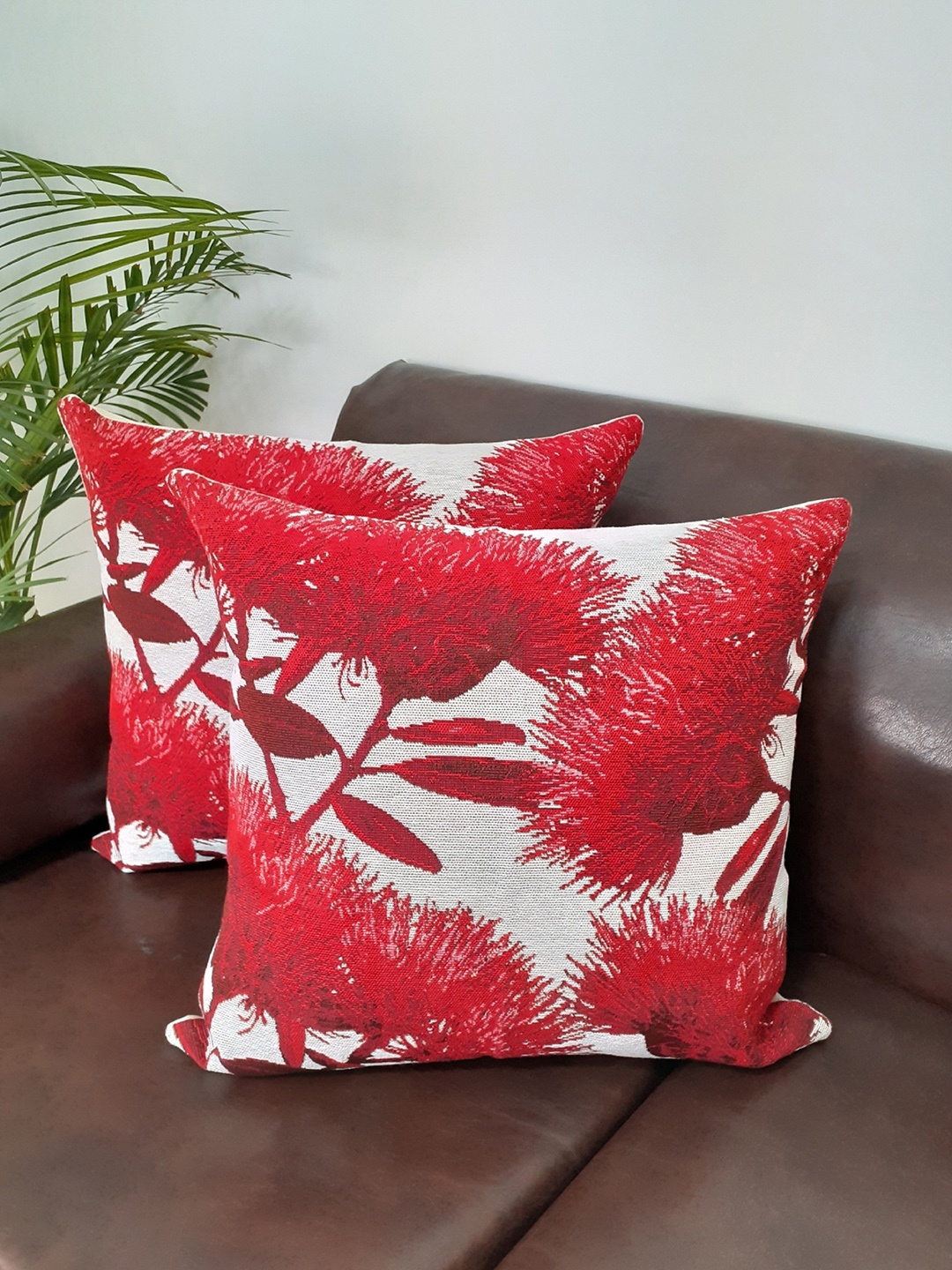 

Avira Home Red Set of 2 Floral Square Cushion Covers