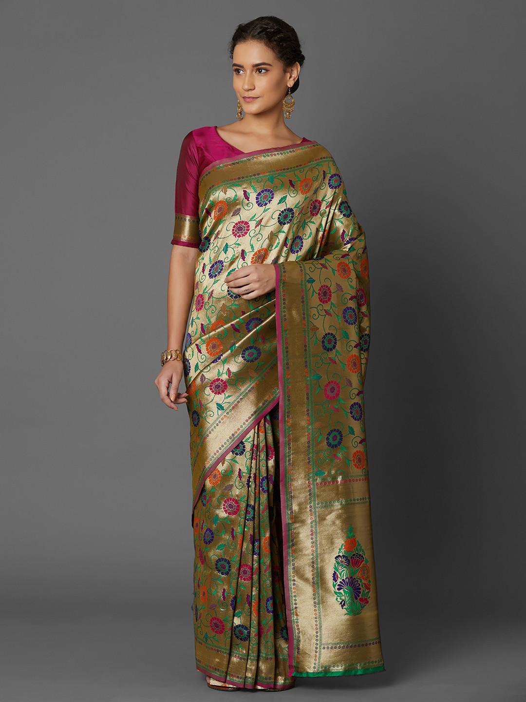 

Mitera Green & Gold-Toned Silk Blend Woven Design Banarasi Saree