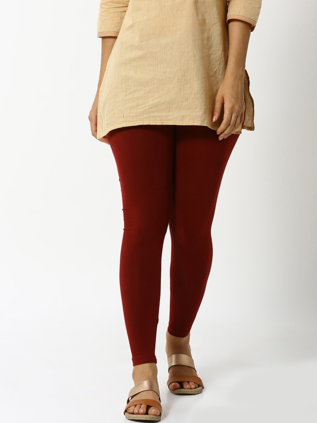 

De Moza Women Maroon Solid Ankle-Length Leggings