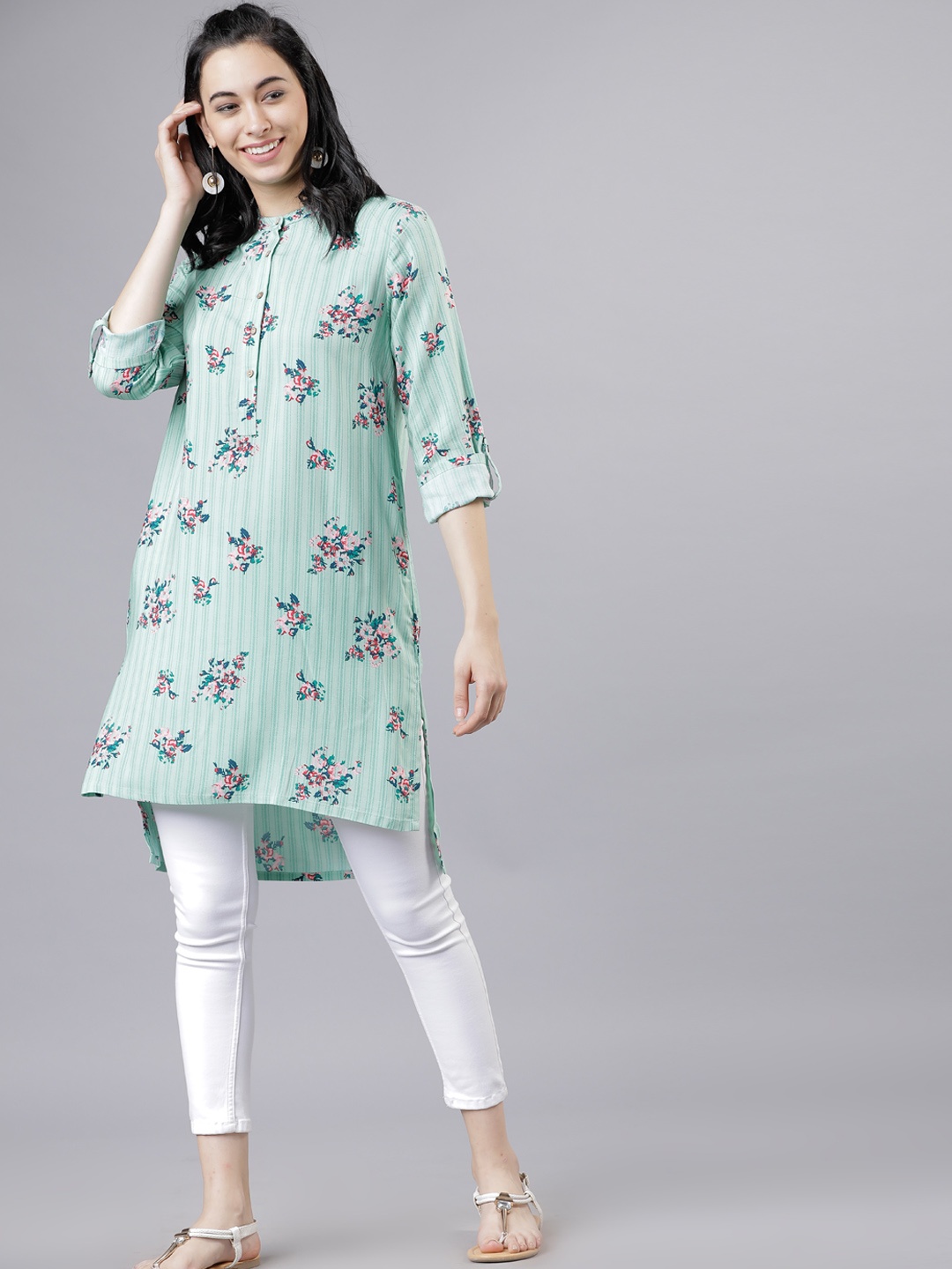 

Vishudh Women Green Printed Tunic