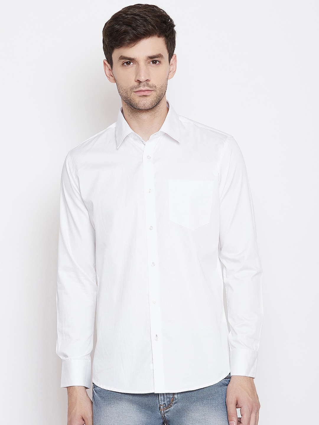 

Duke Men White Slim Fit Solid Casual Shirt
