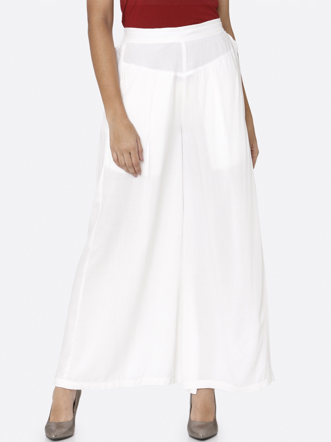 

RAISIN Women White Solid Flared Palazzos
