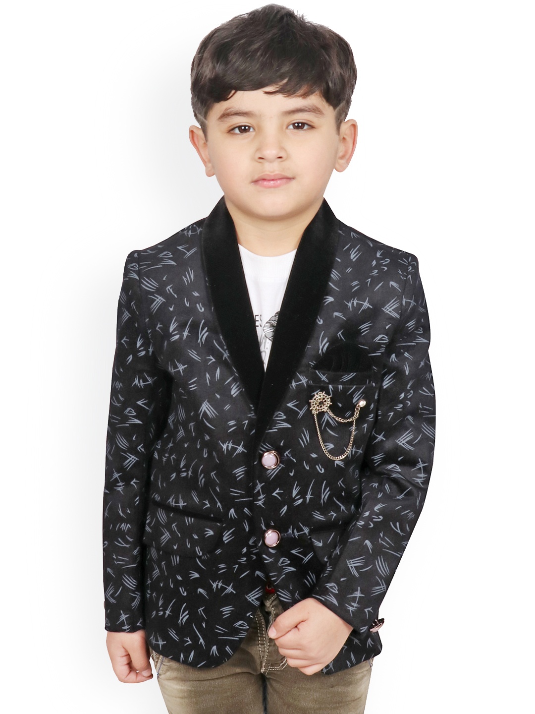 

SG YUVRAJ Boys Black Printed Regular-Fit Tuxedo Blazer With T-shirt
