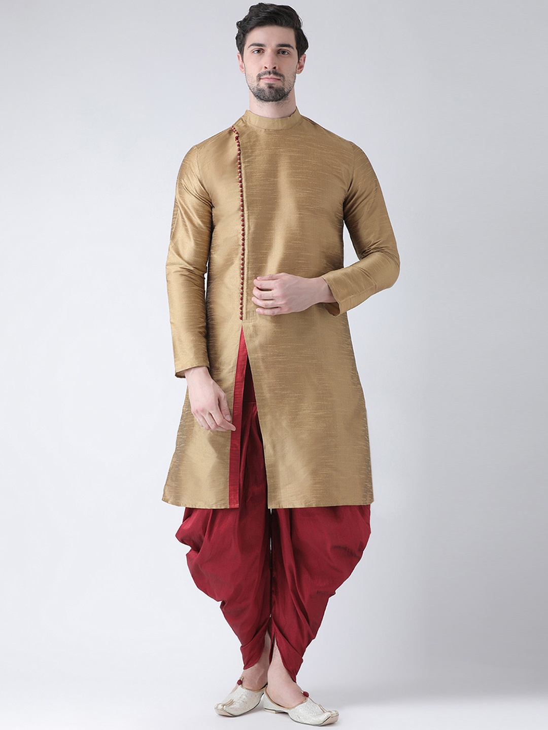 

DEYANN Men Brown Solid Dupion Silk Straight Kurta