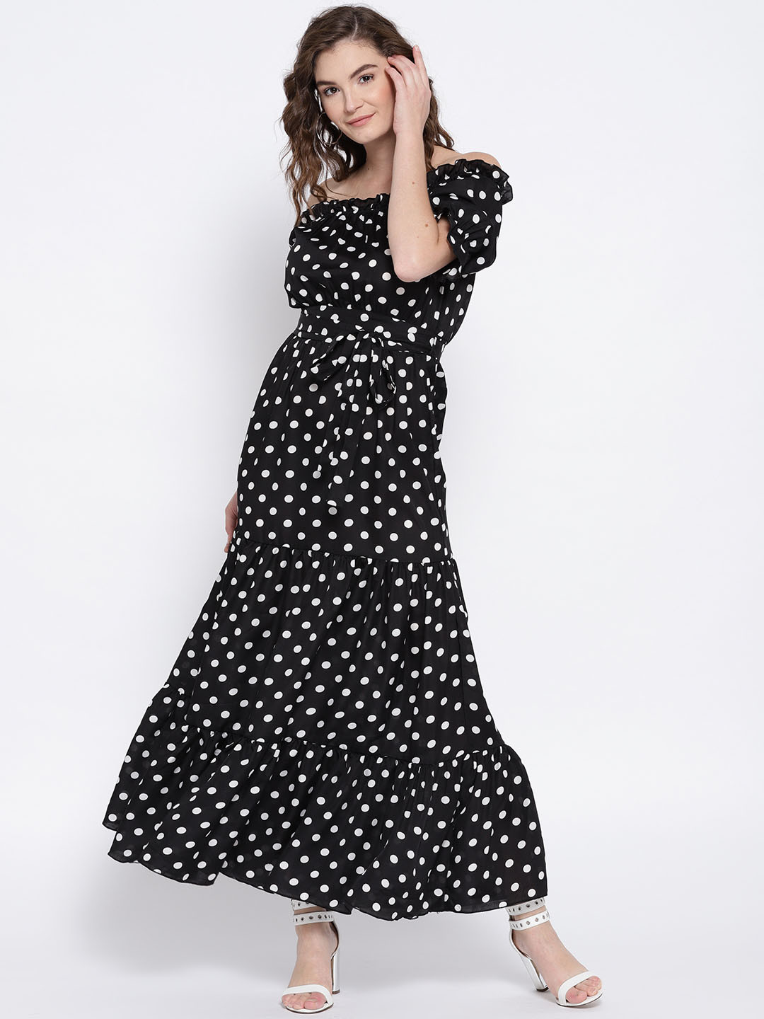 

Berrylush Women Black & White Maxi Dress