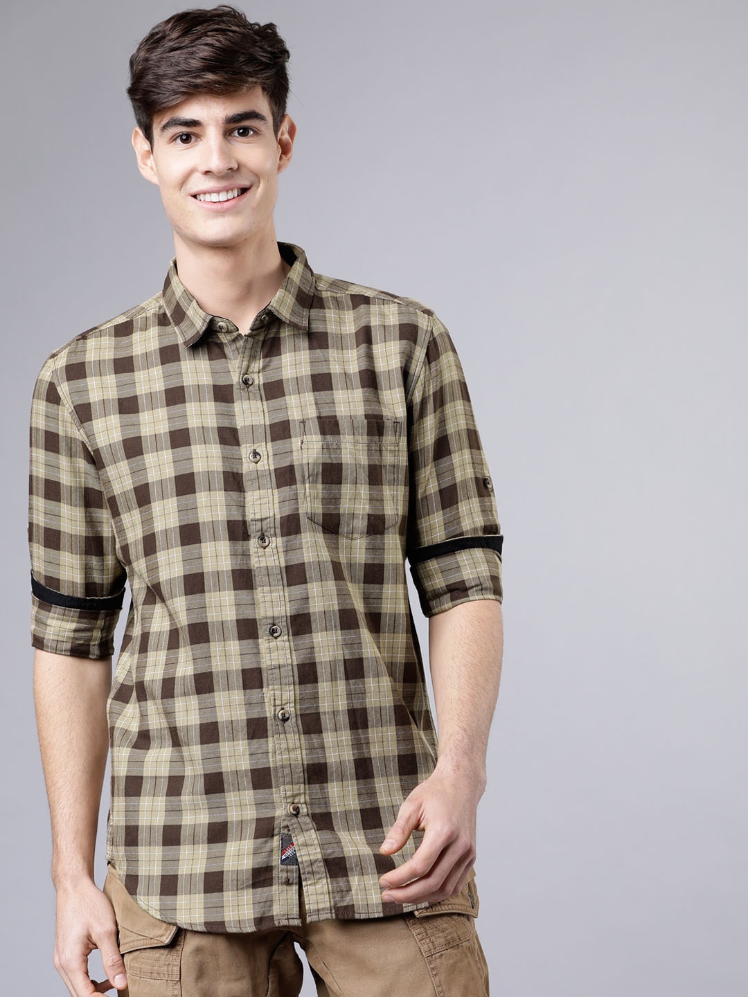 LOCOMOTIVE Men Beige & Brown Slim Fit Checked Casual Shirt