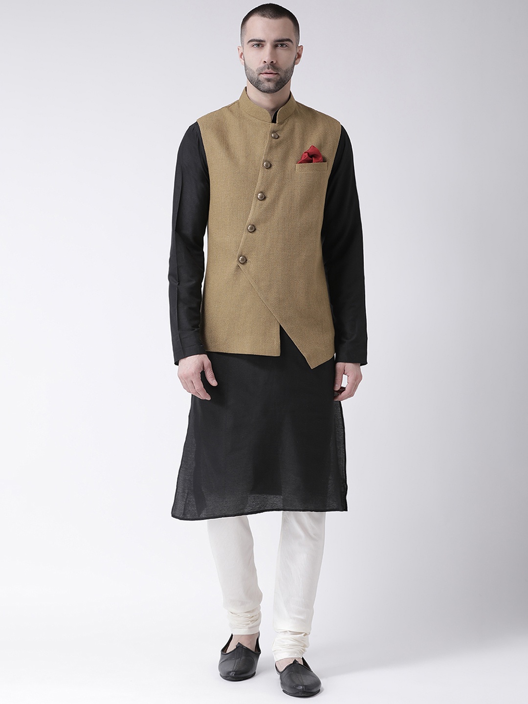 

KISAH Men Beige Solid Churidar Kurta with Nehru Jacket