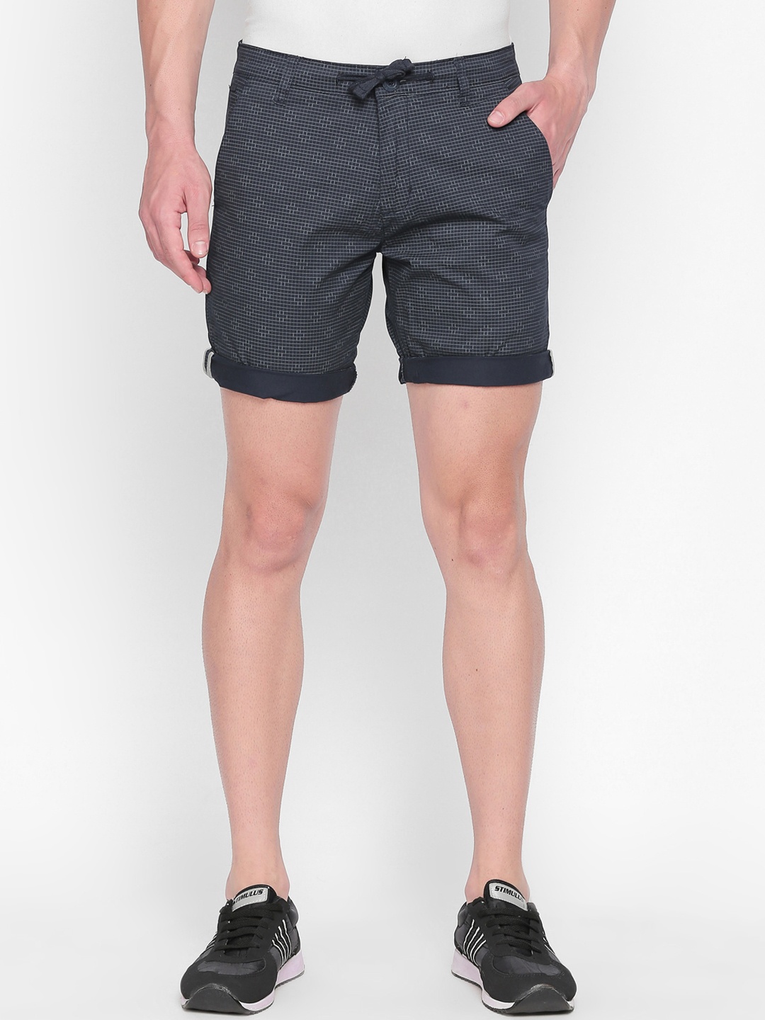

beevee Men Navy Blue Checked Regular Fit Regular Shorts