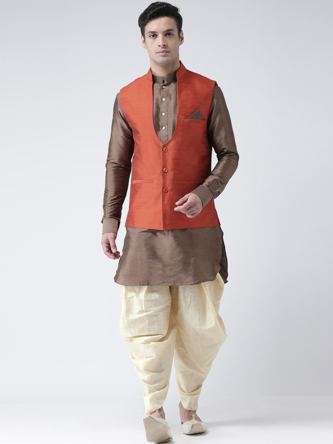 

DEYANN Men Orange & Brown Solid Kurta with Patiala