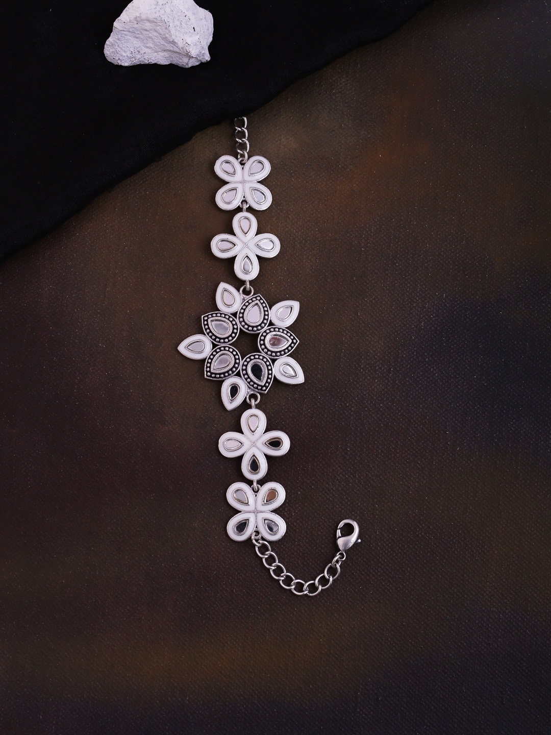 

Voylla Silver-Plated Link Bracelet