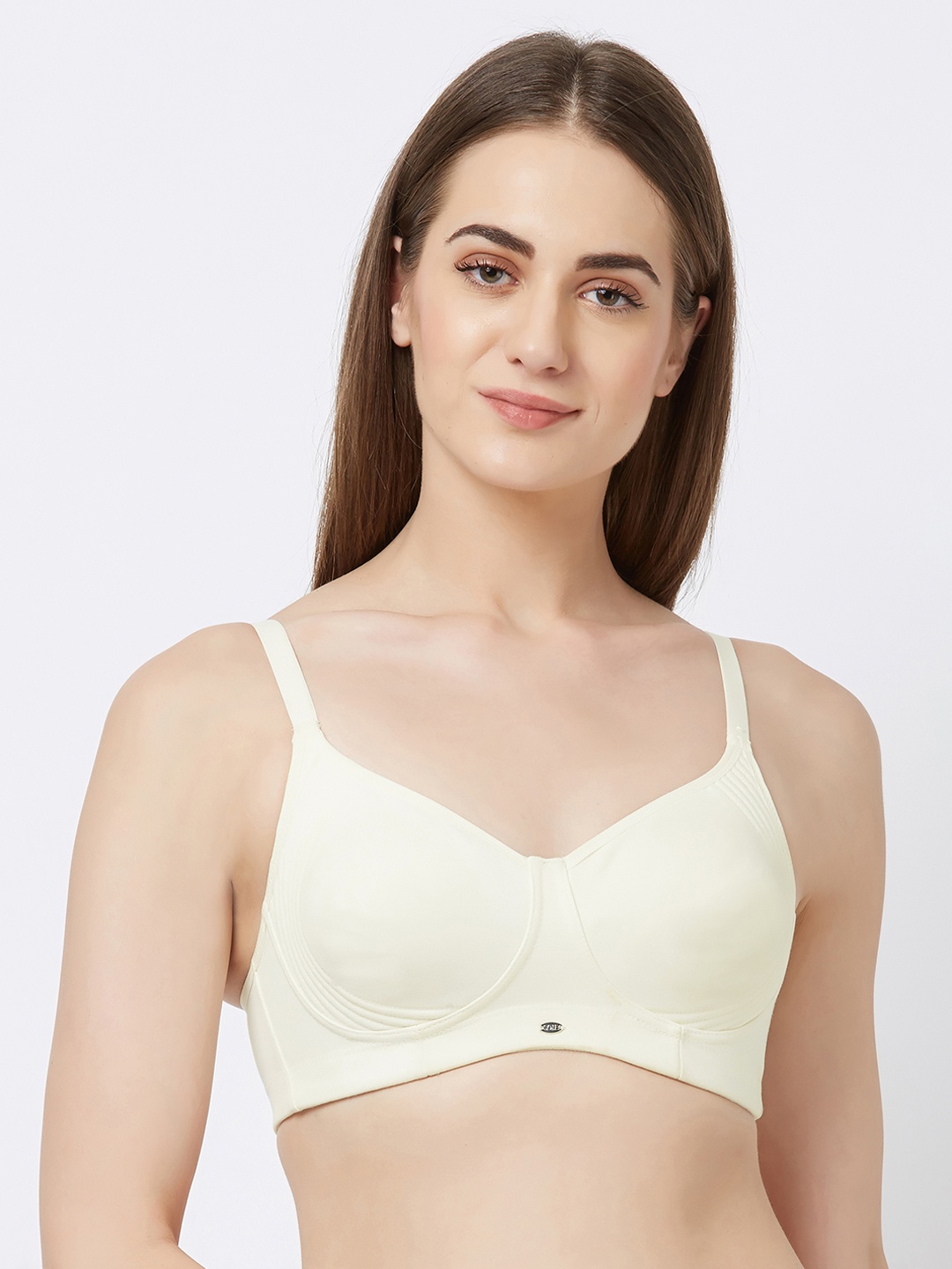 

Soie Off-White Solid Non-Wired Non Padded Everyday Bra CB-332IVORY