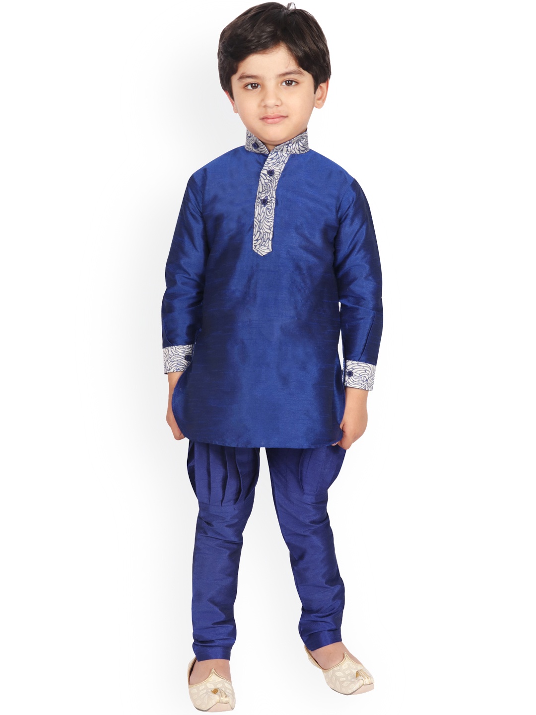 

SG YUVRAJ Boys Navy Blue Self Design Kurta with Pyjamas