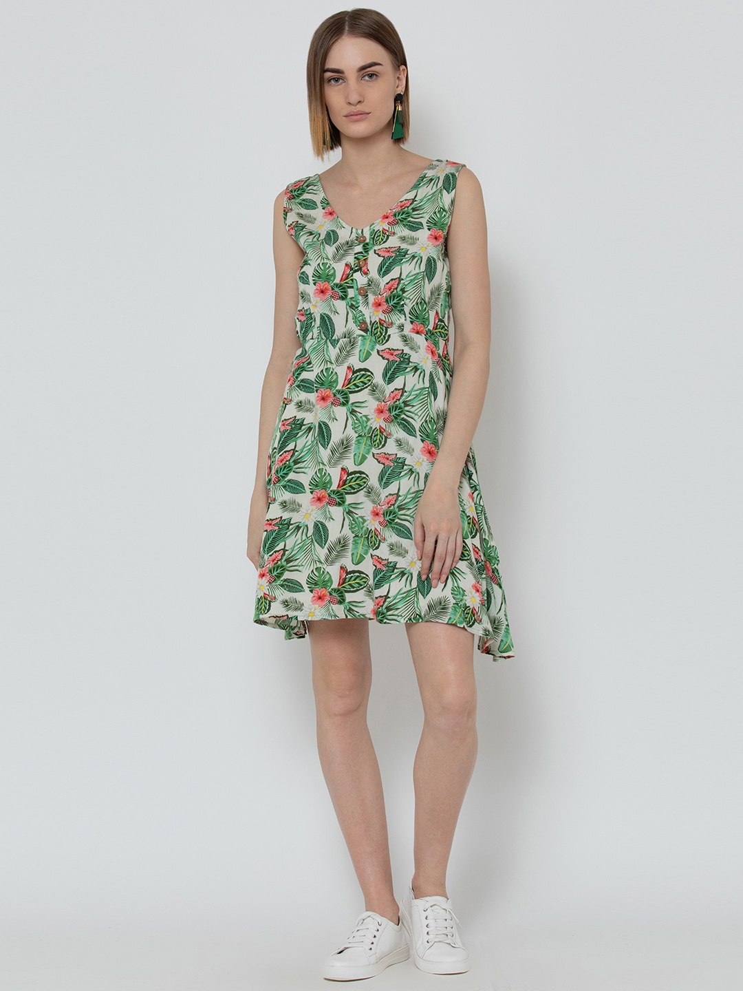 

DODO & MOA Women White & Green Printed Fit and Flare Dress