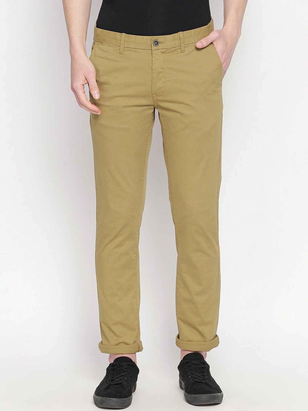 

Basics Men Khaki Tapered Fit Solid Regular Trousers