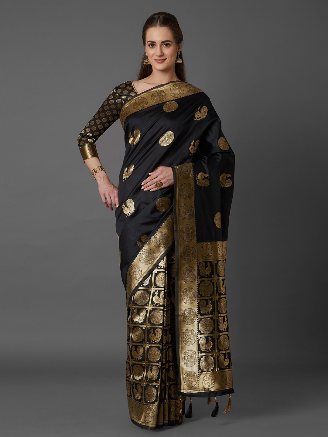 

Mitera Black Silk Blend Woven Design Kanjeevaram Saree