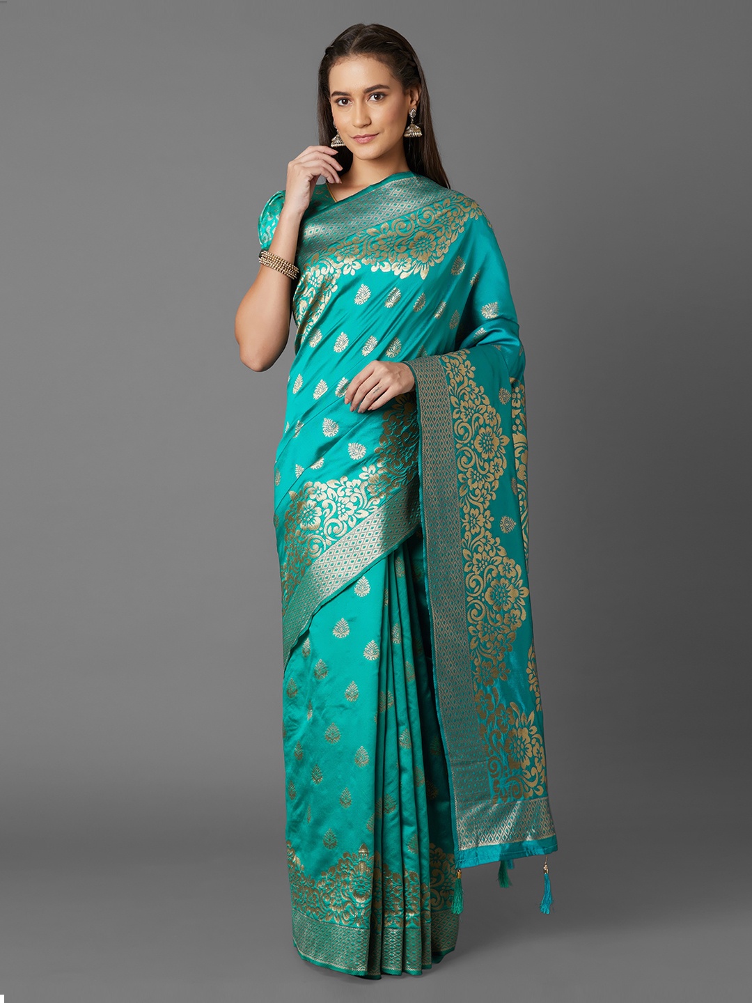 

Mitera Turquoise Blue Silk Blend Woven Design Kanjeevaram Saree