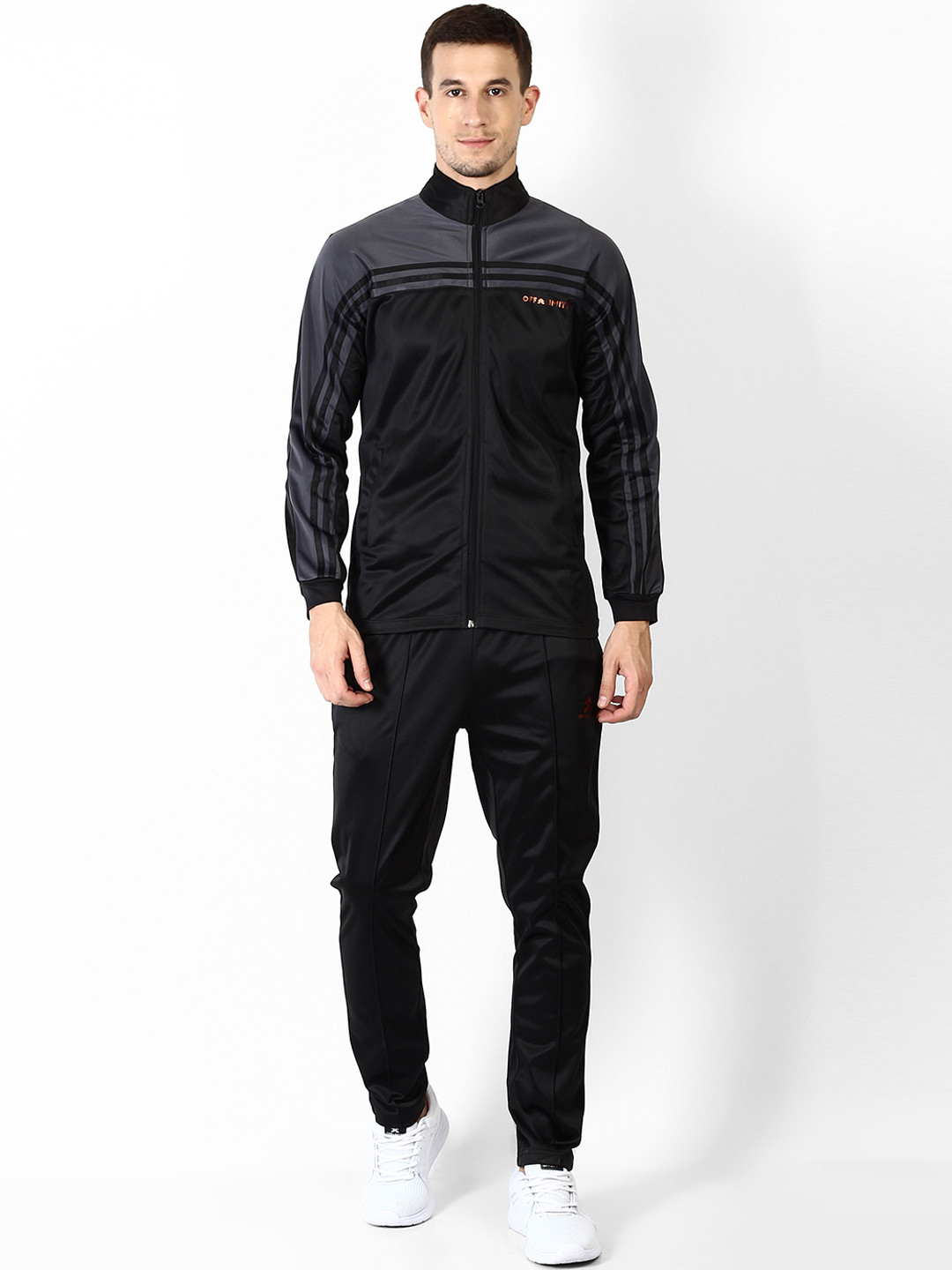 

OFF LIMITS Men Black Solid Tracksuits