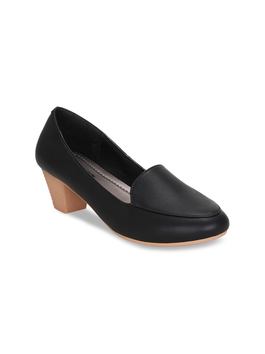 

Get Glamr Women Black Solid Pumps