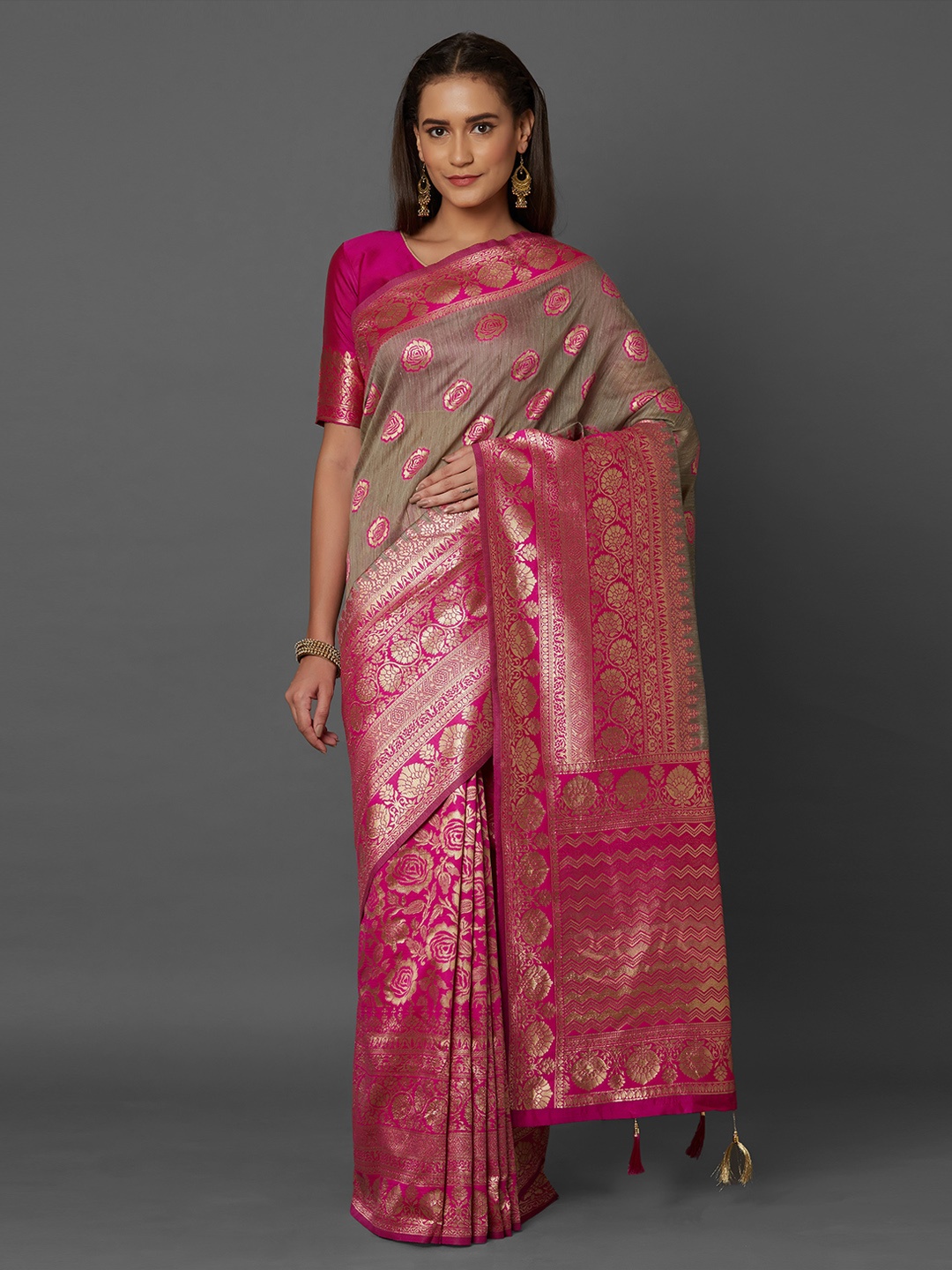 

Mitera Pink & Grey Silk Blend Woven Design Kanjeevaram Saree