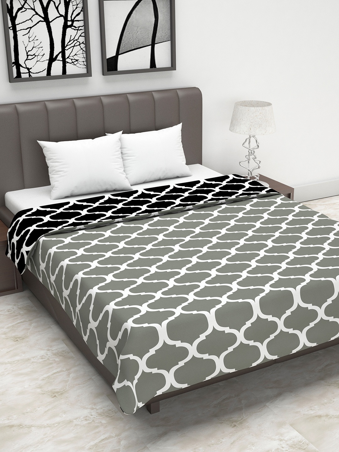 

Divine Casa Black & Grey Abstract AC Room 110 GSM Reversible Double Bed Dohar