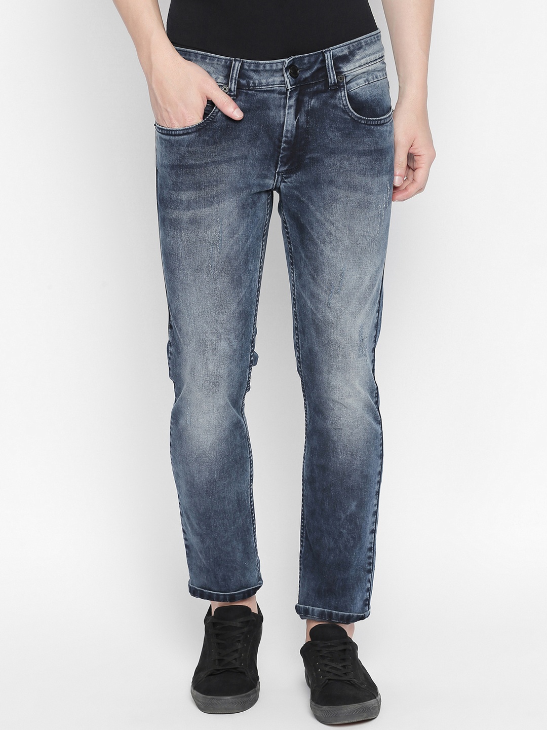 

Basics Men Navy Blue Regular Fit Low-Rise Clean Look Stretchable Jeans