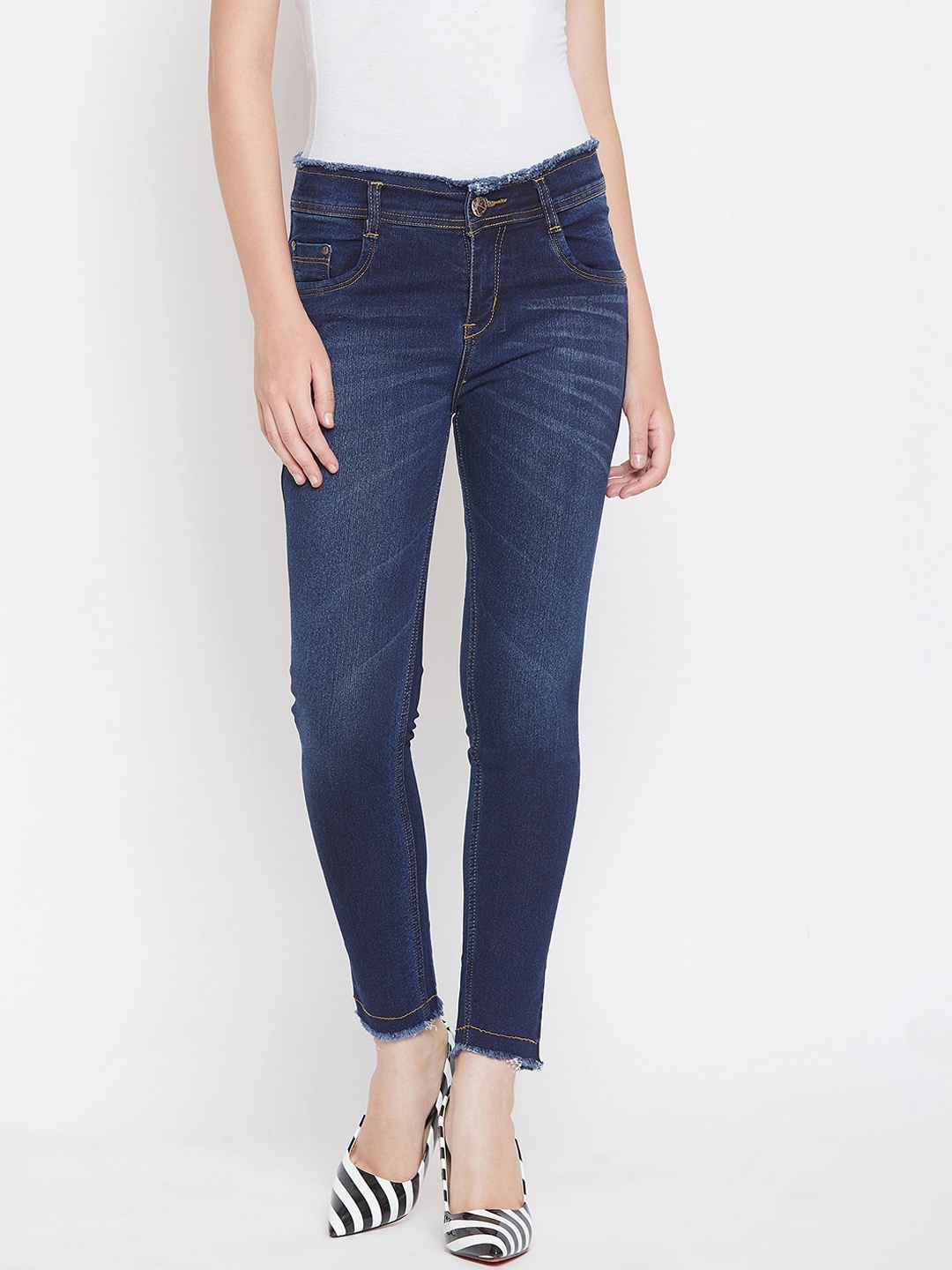 

Nifty Women Blue Slim Fit Mid-Rise Clean Look Stretchable Jeans