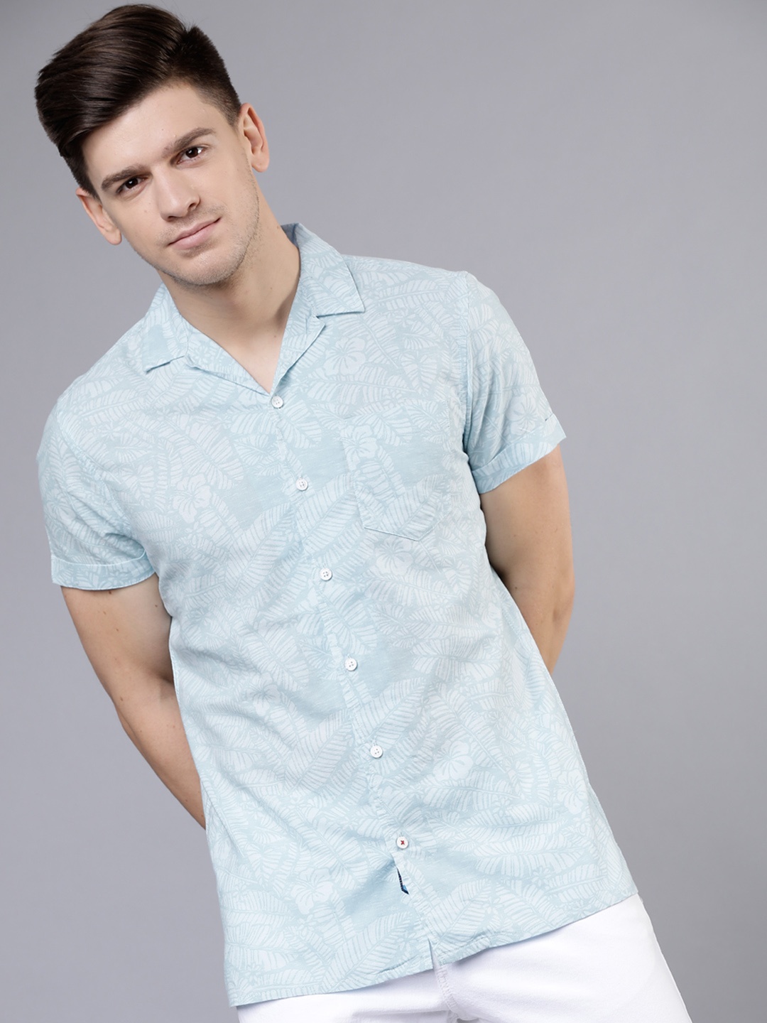 

LOCOMOTIVE Men Blue Slim Fit Printed Casual Shirt