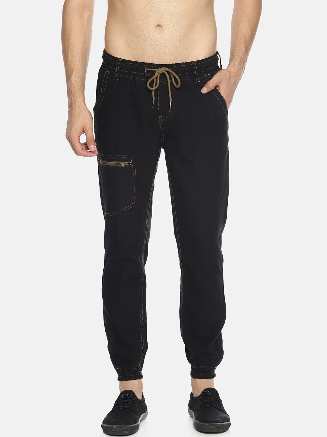 

IVOC Men Black & Black Jogger Jeans