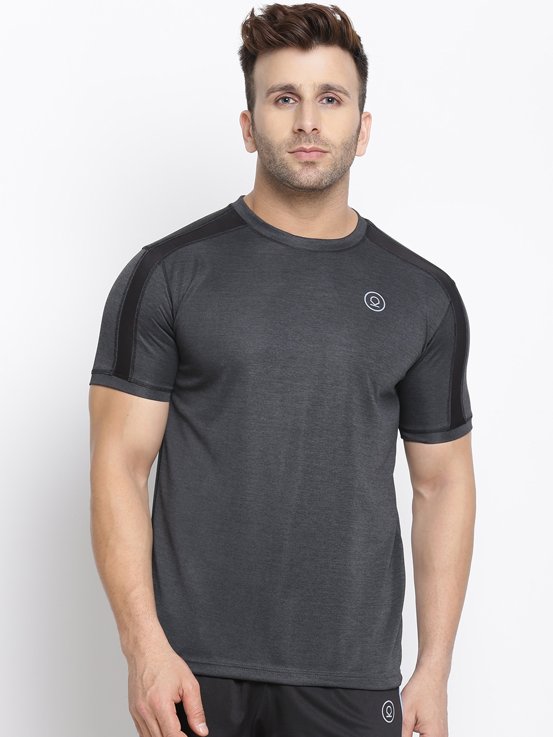 

CHKOKKO Men Grey Solid Round Neck Dry Fit Training T-shirt