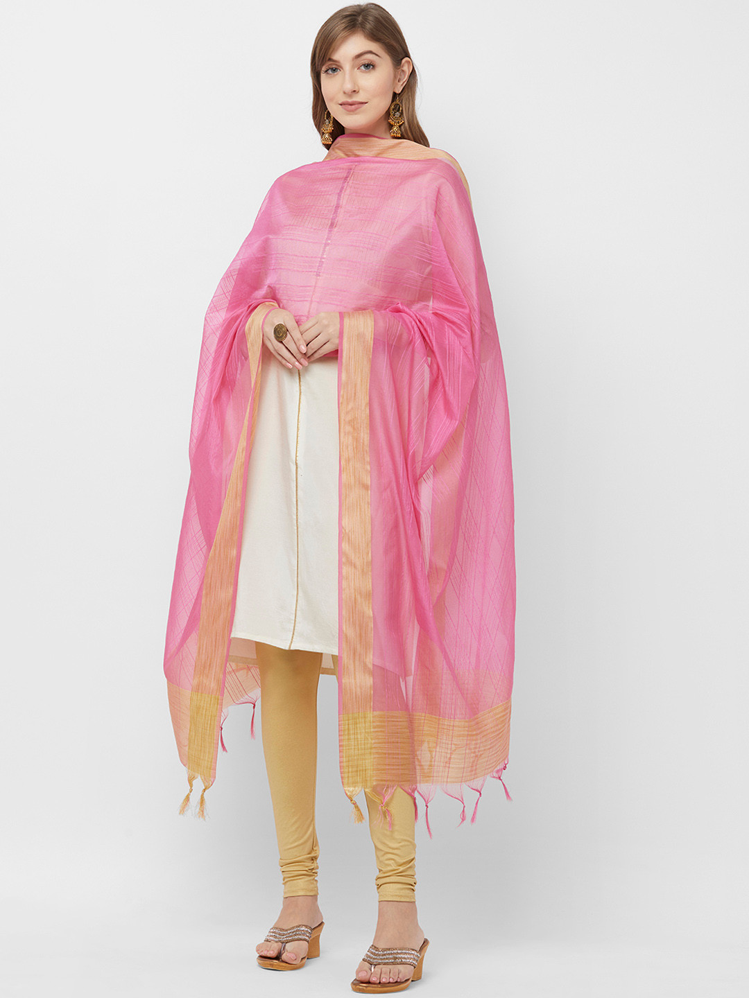 

Dupatta Bazaar Pink Solid Dupatta