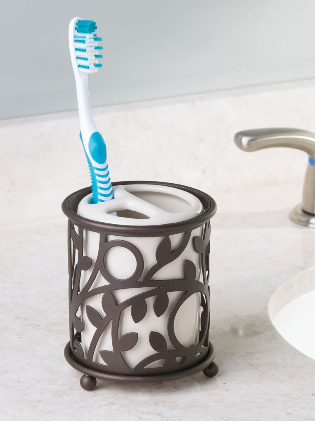 

INTERDESIGN Brown Ceramic, Steel & Bronze Toothbrush Holder