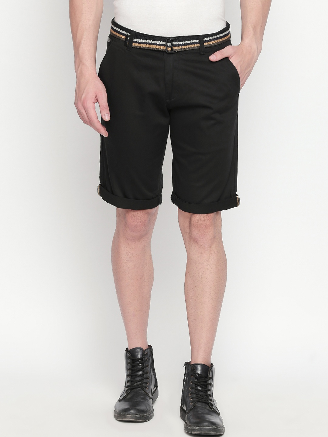 

beevee Men Black Solid Regular Fit Regular Shorts