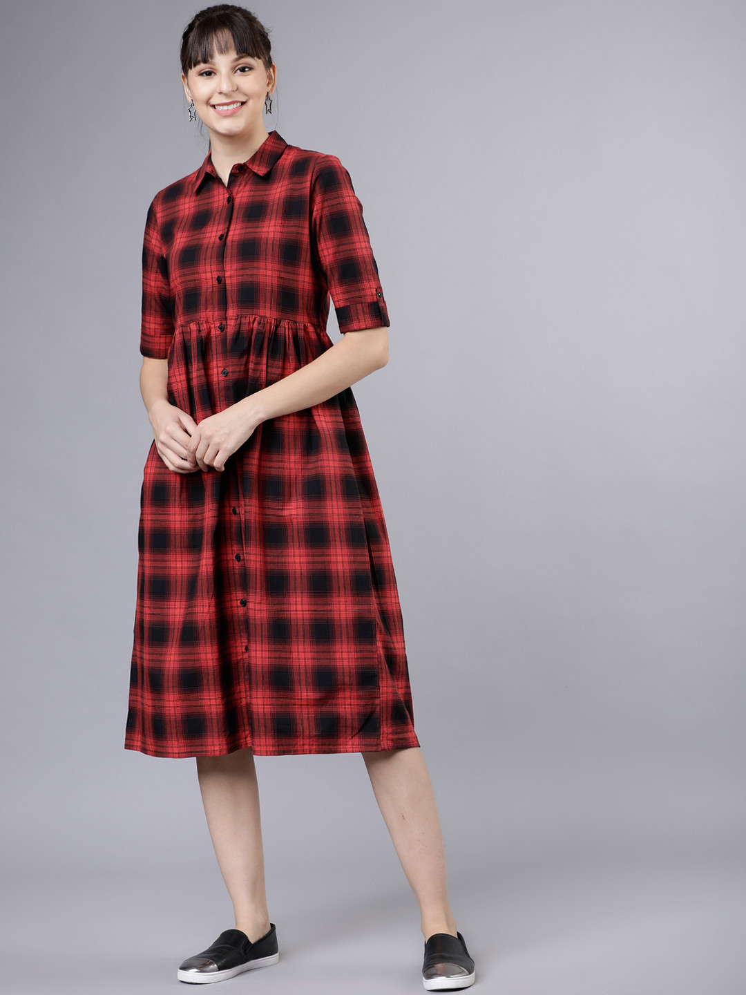 

Tokyo Talkies Women Red & Black Shirt Dress