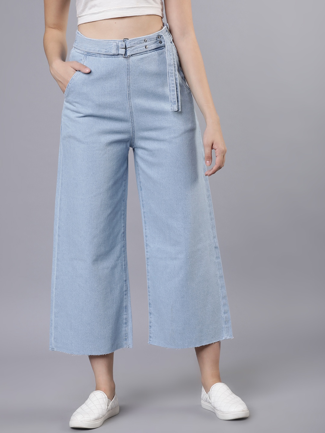 

Tokyo Talkies Women Blue Regular Fit Mid-Rise Clean Look Stretchable Jeans