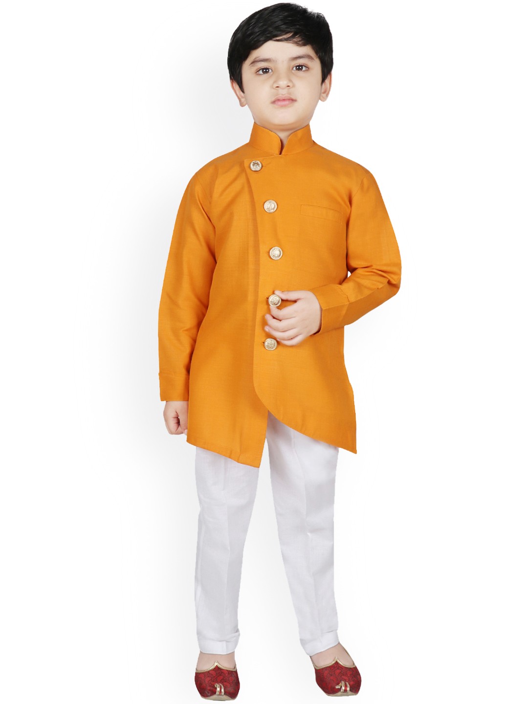 

SG YUVRAJ Boys Mustard Yellow & White Brocade Weave Solid Kurta with Trousers