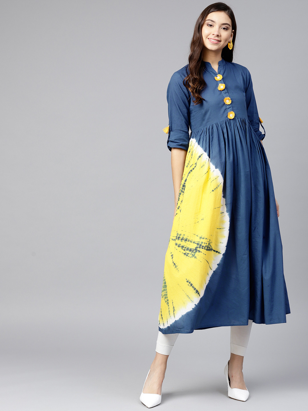 

Varanga Women Blue & Yellow Dyed A-Line Kurta