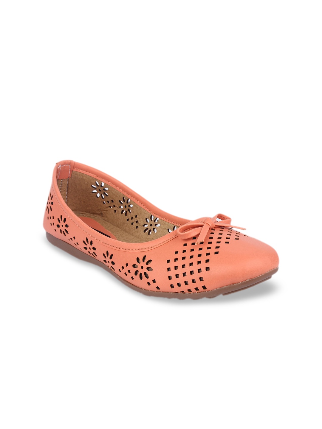 

Shoetopia Women Peach-Coloured Solid Ballerinas